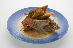 KitDinCrispyWholeFish7858_1.jpg